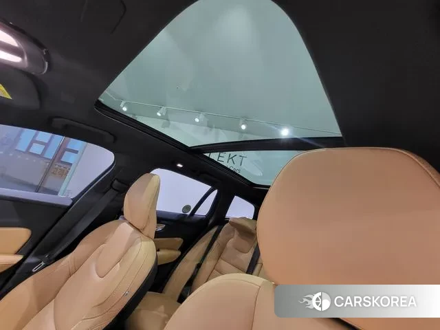 Volvo V60 Cross-Country 2nd Generation id 3431277 из Кореи 9