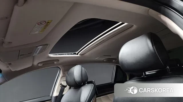 Genesis G90 id 3578306 из Кореи 9