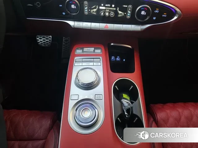 Genesis GV70 id 2998025 из Кореи 9