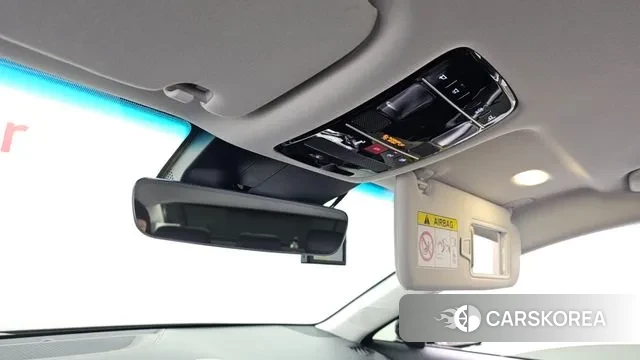 Hyundai Grandeur (GN7) id 3538675 из Кореи 9