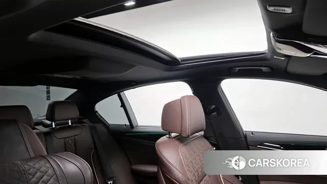 BMW 5 Series (G30) id 3272979 из Кореи 9