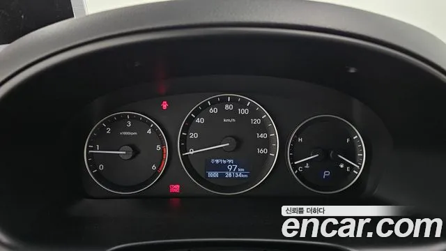 Hyundai The New Grand Starex id 2696309 из Кореи 9