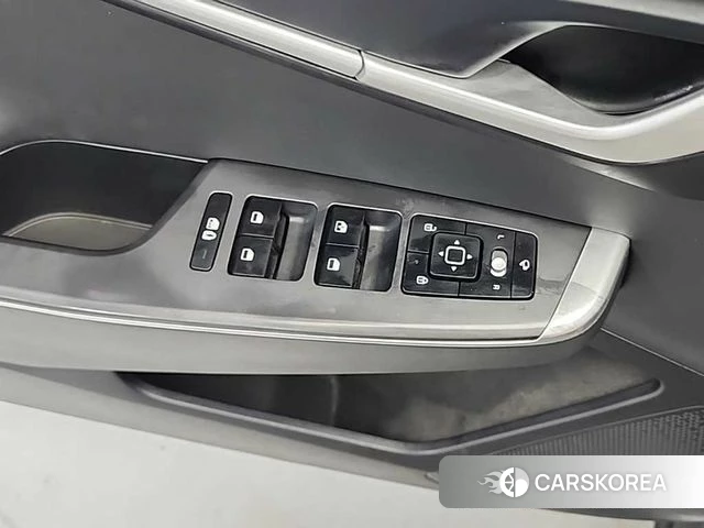 Kia EV6 id 4561690 из Кореи 9