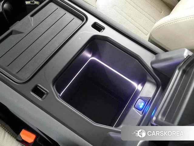 Land Rover Defender (L663) id 3842601 из Кореи 9