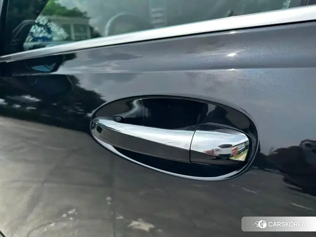 Mercedes-Benz GLB id 4628160 из Китая 9