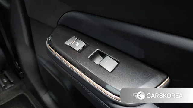 Toyota Crown Crossover id 3388360 из Кореи 9