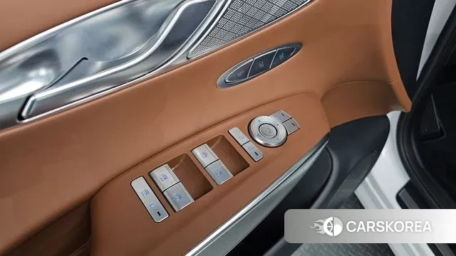 Genesis GV70 id 3411317 из Кореи 9