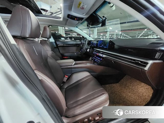 Hyundai Grandeur (GN7) id 3914871 из Кореи 9