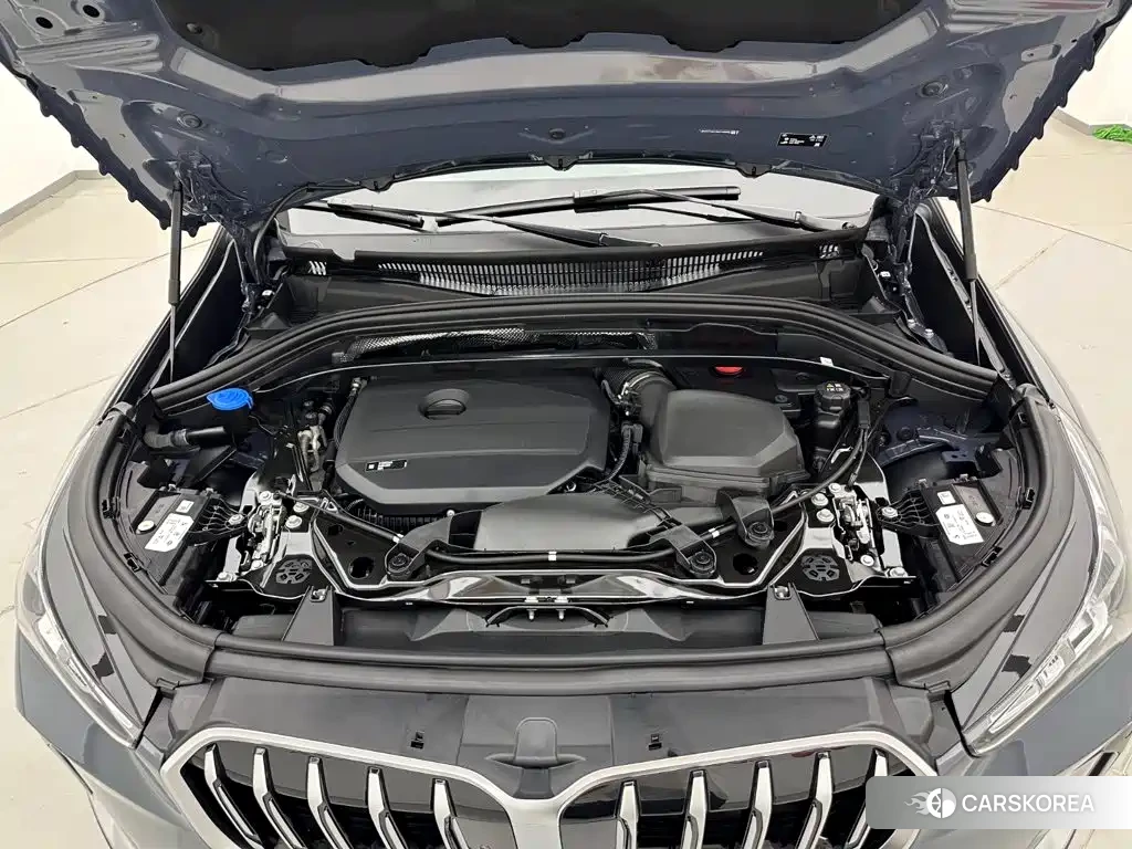 BMW X1 id 4599652 из Китая 9