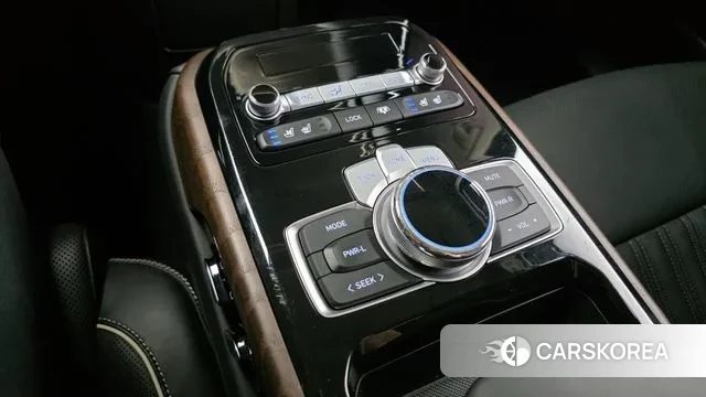 Genesis G90 id 3225644 из Кореи 9