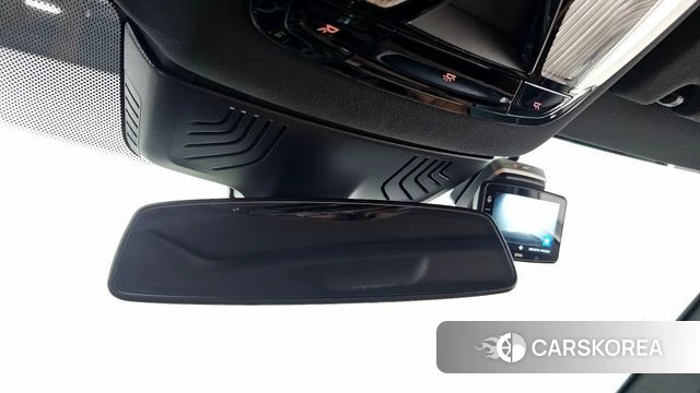 BMW 5 Series (G30) id 4528875 из Кореи 9