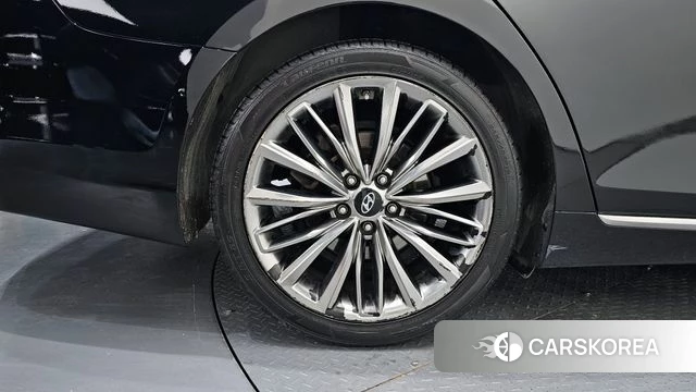 Hyundai Grandeur IG id 3905519 из Кореи 9