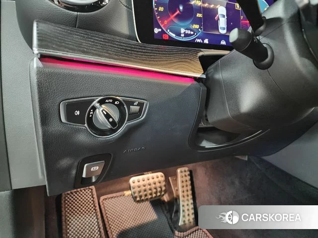 Mercedes-Benz E-Class W213 id 4676779 из Кореи 9