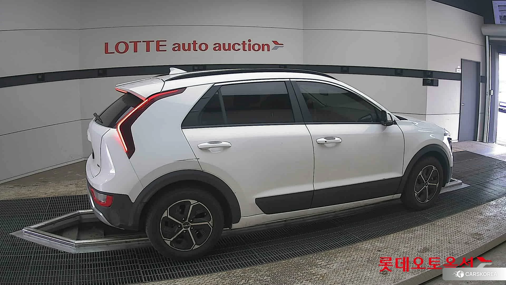 Kia Niro Hybrid id 3888396 из Кореи 9