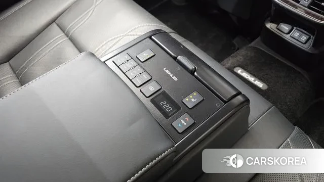 Lexus ES300h 7th generation id 3622471 из Кореи 9