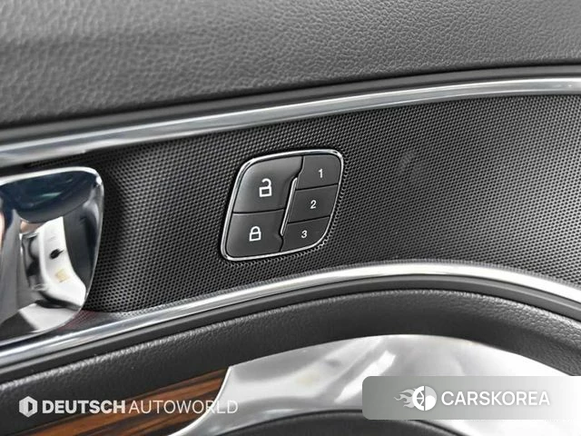 Ford Explorer id 4356761 из Кореи 9