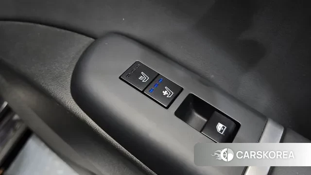 Hyundai Grandeur (GN7) id 3360360 из Кореи 9