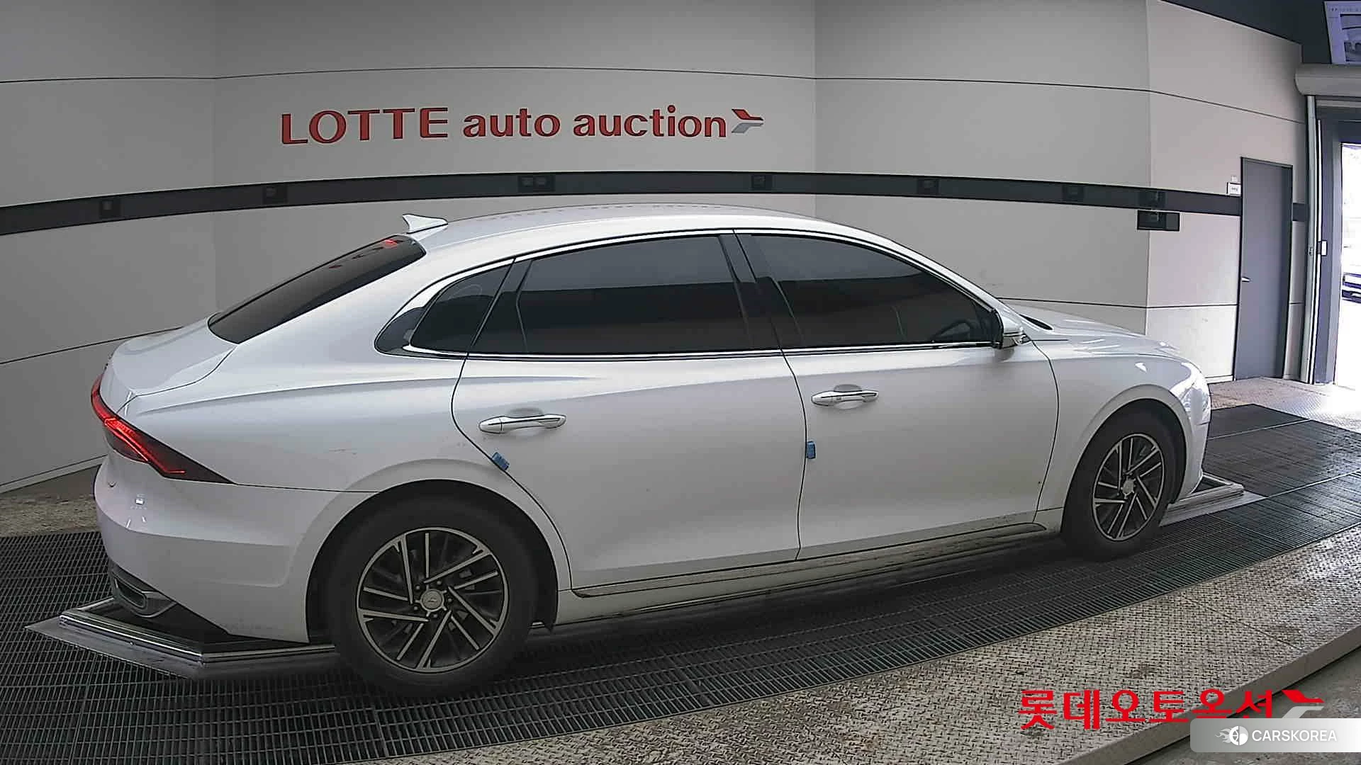 Hyundai Grandeur id 3888295 из Кореи 9