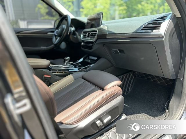 BMW X3 id 4275457 из Китая 9