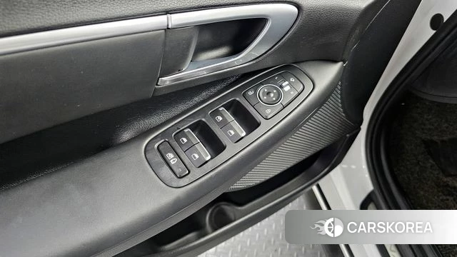 Hyundai Sonata (DN8) id 3820325 из Кореи 9