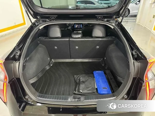 Toyota Prius 4th Generation id 3018859 из Кореи 9