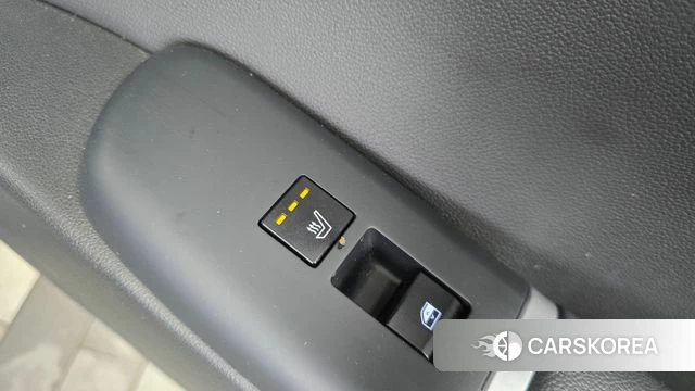 Hyundai Grandeur (GN7) id 4608096 из Кореи 9