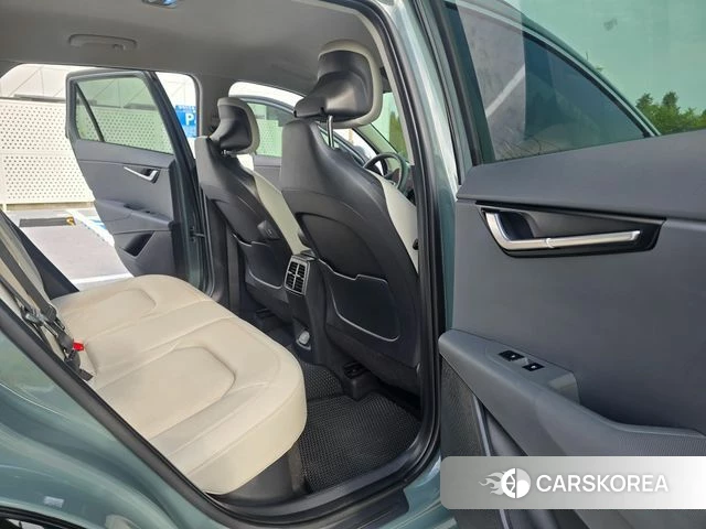 Kia Di Ol Nu Niro id 4763647 из Кореи 9