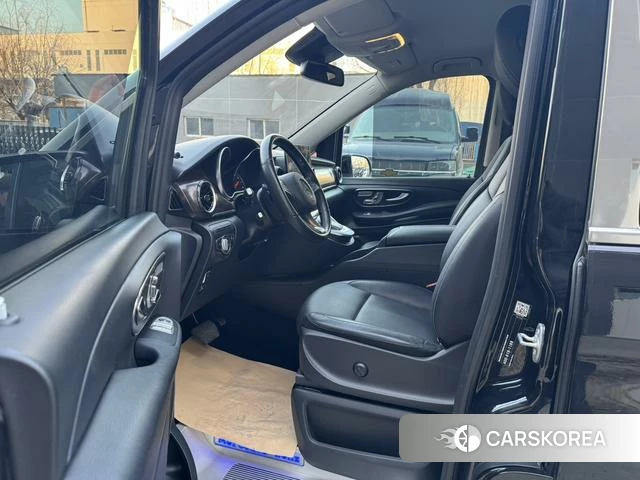 Mercedes-Benz V-class id 4264837 из Китая 9