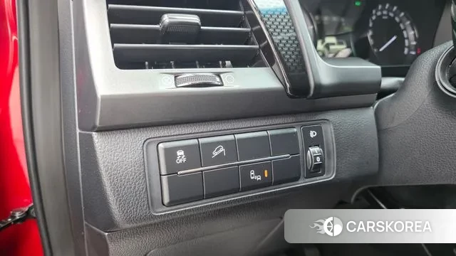 Ssangyong The New Rexton Sports Cannes id 3463464 из Кореи 9