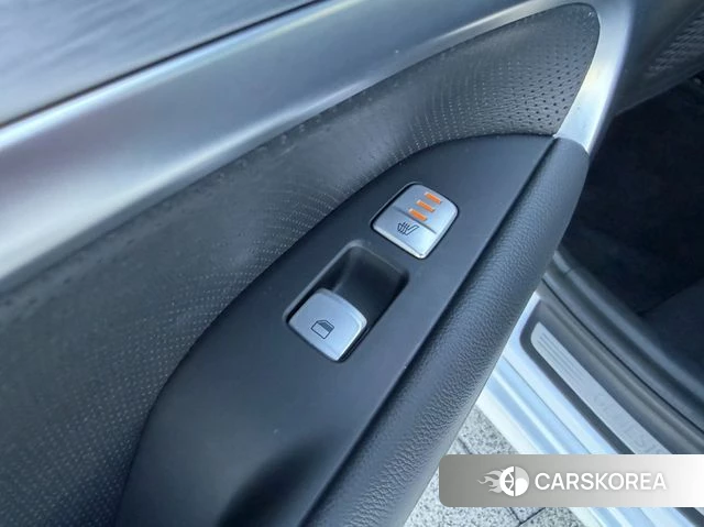Genesis G70 id 4448366 из Кореи 9
