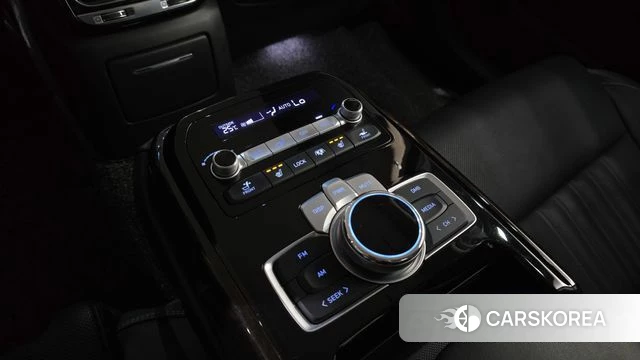 Genesis G90 id 4402574 из Кореи 9