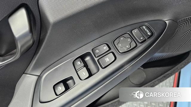 Hyundai Veloster (JS) id 4370991 из Кореи 9