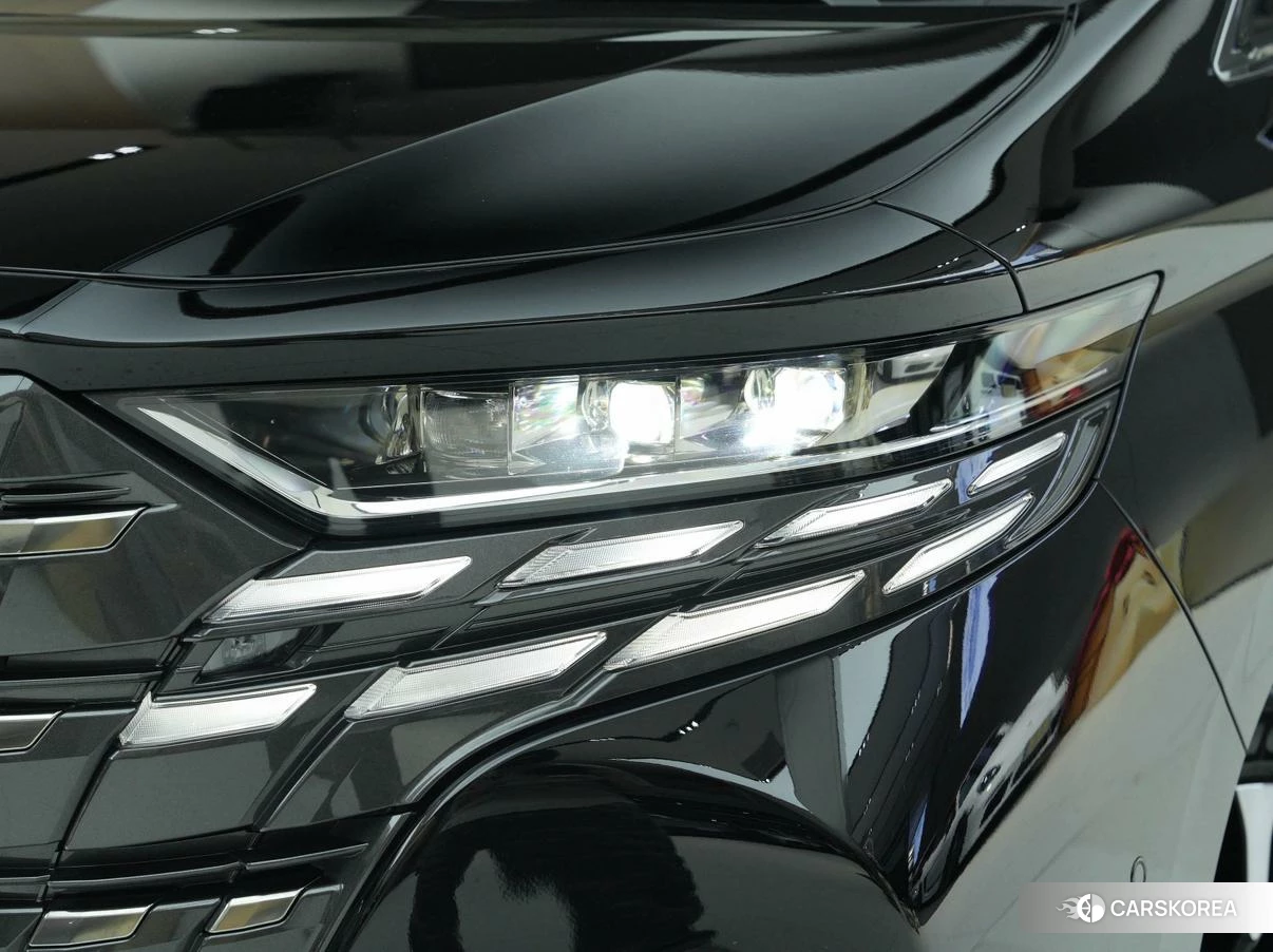 Toyota Elfa id 4486403 из Китая 9