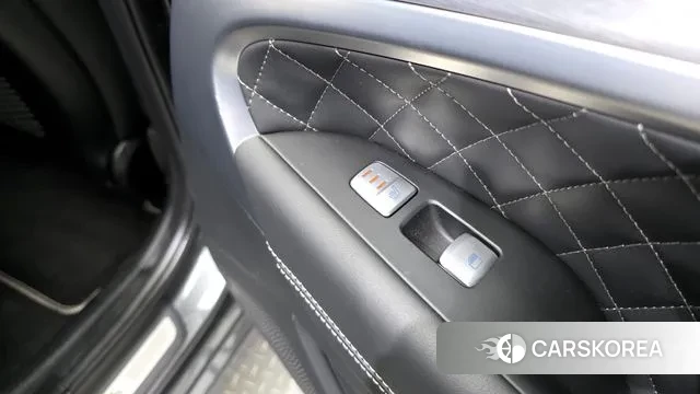 Genesis G70 id 3085356 из Кореи 9