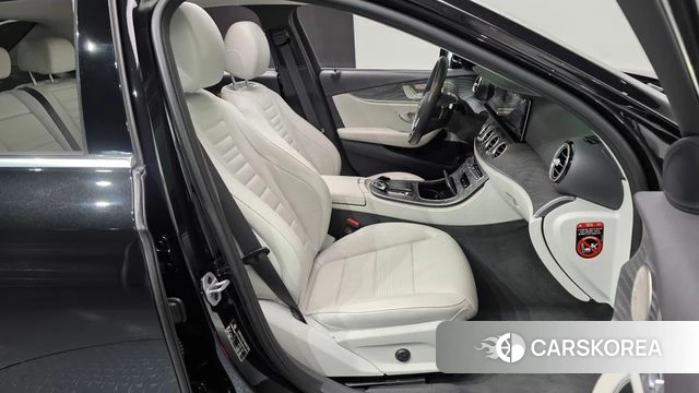 Mercedes-Benz E-Class W213 id 3964152 из Кореи 9