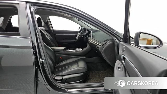 Hyundai Sonata (DN8) id 4693185 из Кореи 9