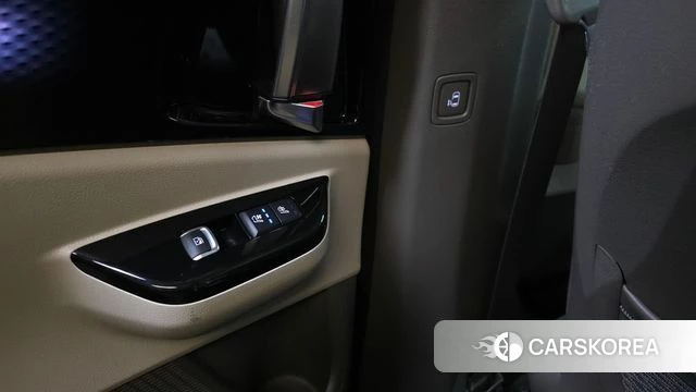 Kia Carnival 4th generation id 4230562 из Кореи 9