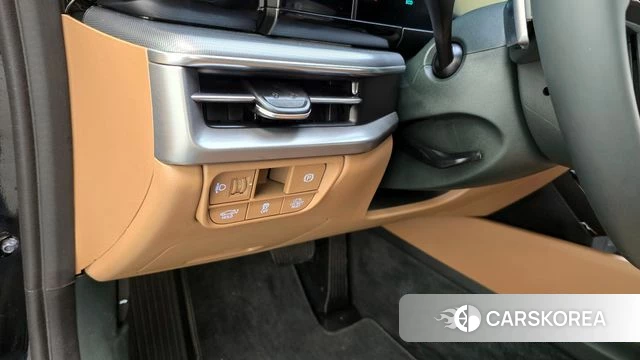 Hyundai Grandeur Hybrid (GN7) id 4017592 из Кореи 9