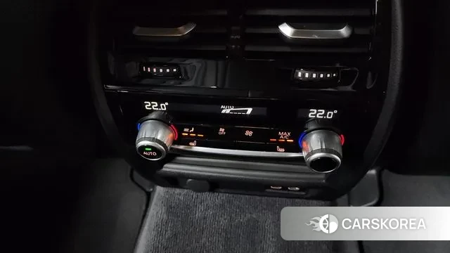 BMW 5 Series (G30) id 3433468 из Кореи 9