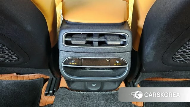 Genesis GV70 id 3935675 из Кореи 9