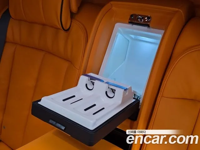 Rolls-Royce Phantom id 2873581 из Кореи 9