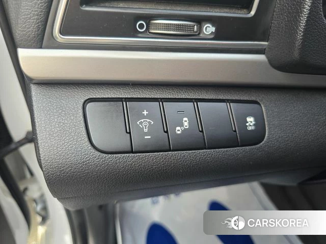 Hyundai Avante AD id 4582056 из Кореи 9
