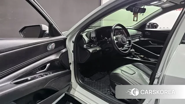 Hyundai Avante (CN7) id 3753558 из Кореи 9