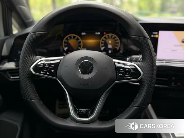 Volkswagen Golf id 4399763 из Китая 9