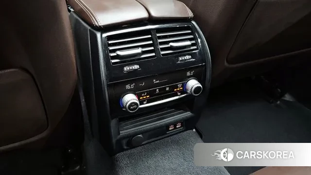 BMW 5 Series (G30) id 3444361 из Кореи 9