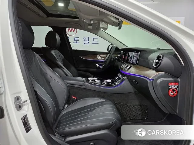 Mercedes-Benz E-Class W213 id 3718218 из Кореи 9