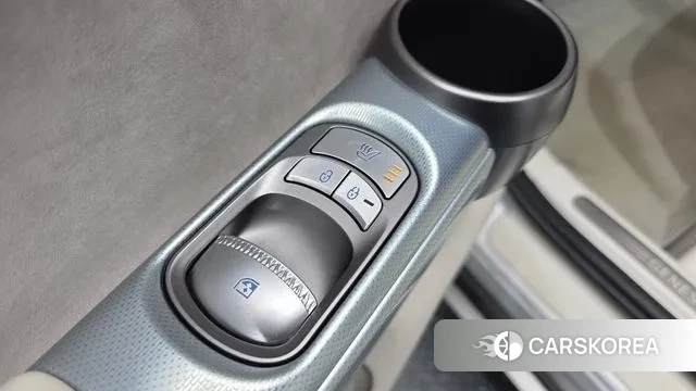 Genesis GV60 id 3571809 из Кореи 9