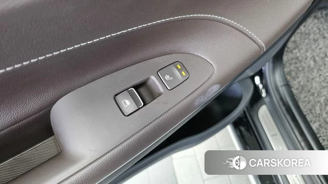 Hyundai Grandeur IG id 4471364 из Кореи 9
