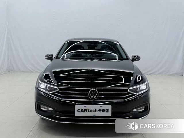 Volkswagen Magotan id 4367406 из Китая 9
