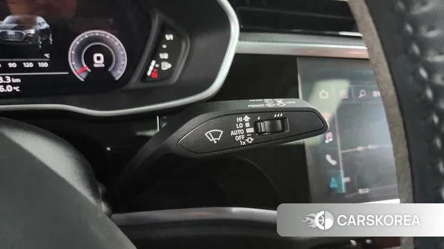 Audi Q3 (F3) id 3379657 из Кореи 9